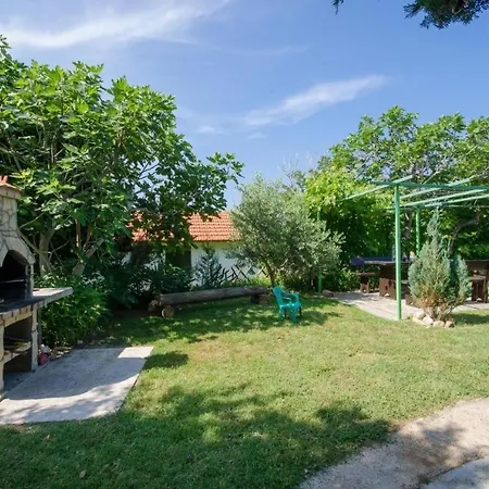 Guest house Danica *